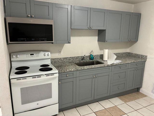 315 DANIEL AVENUE, Brooksville, FL 34601