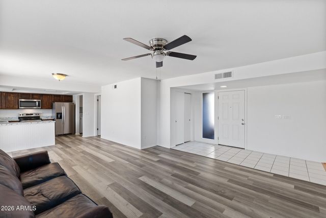 16432 N 45TH Avenue, Glendale, AZ 85306