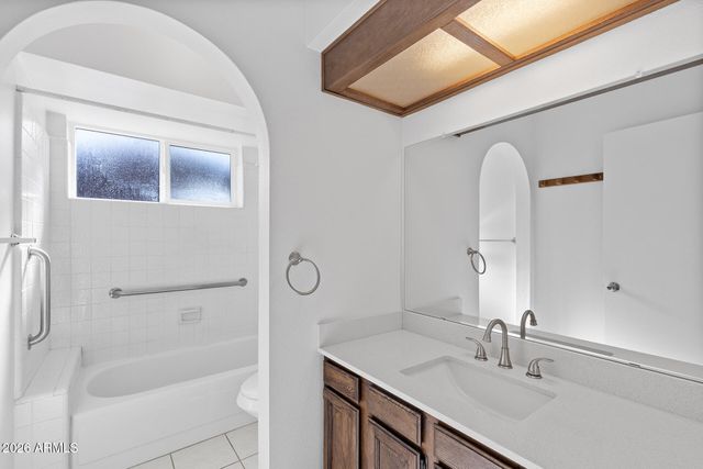 16432 N 45TH Avenue, Glendale, AZ 85306