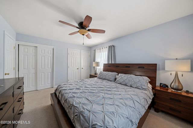 88 Montrose Avenue, Colonia, NJ 07067