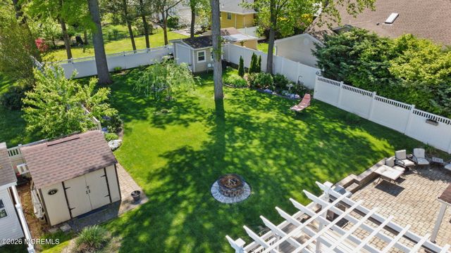 88 Montrose Avenue, Colonia, NJ 07067