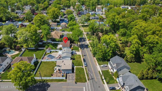88 Montrose Avenue, Colonia, NJ 07067