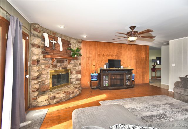 9456 E 39th Street, Tulsa, OK 74145