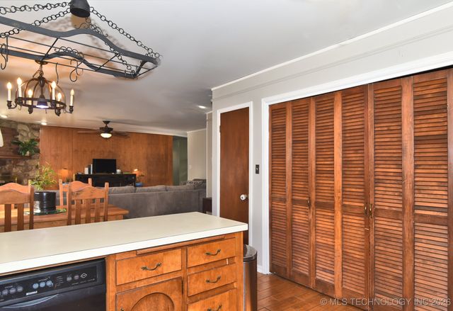 9456 E 39th Street, Tulsa, OK 74145