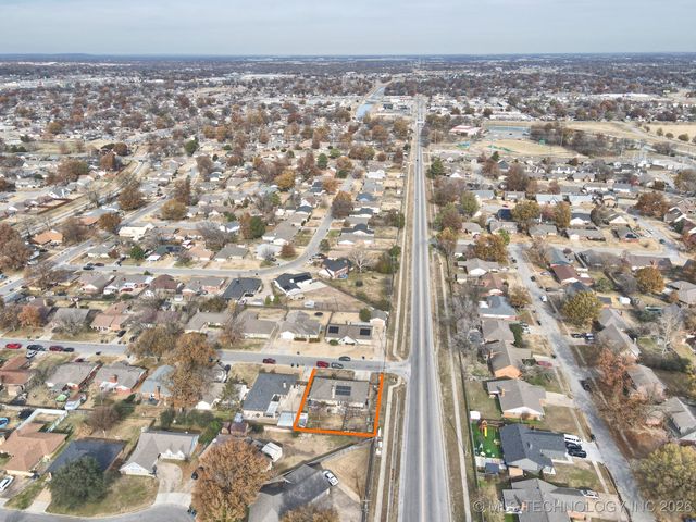 9456 E 39th Street, Tulsa, OK 74145