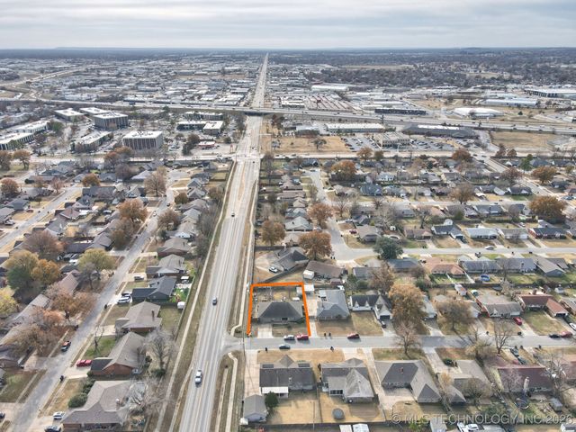 9456 E 39th Street, Tulsa, OK 74145