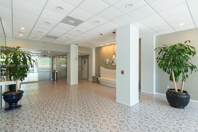 1020 Meridian Avenue 314, Miami Beach, FL 33139