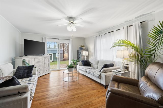 1310 W Woodland Drive, Marion, IN 46952