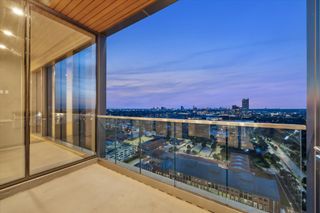 1711 Allen Parkway 2402, Houston, TX 77019
