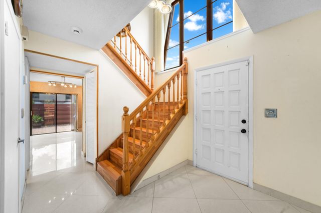 3909 Parkside Lane 234, Hollywood, FL 33021