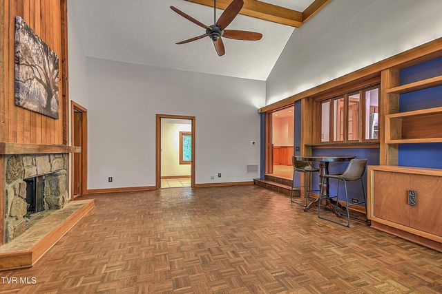 45 Grove Hill Road 45, Kingsport, TN 37660