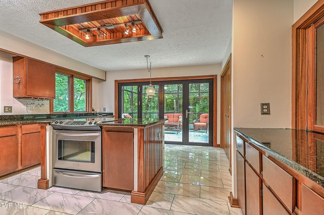 45 Grove Hill Road 45, Kingsport, TN 37660