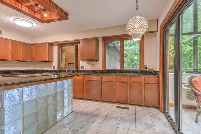 45 Grove Hill Road 45, Kingsport, TN 37660