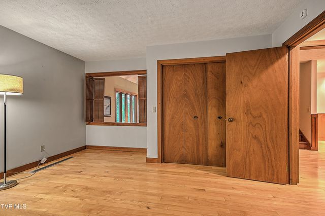 45 Grove Hill Road 45, Kingsport, TN 37660