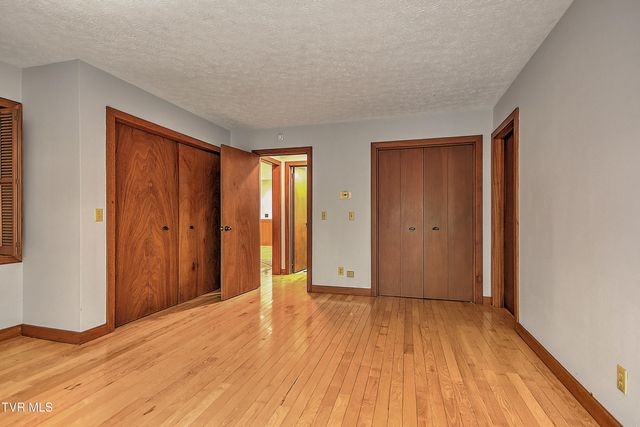 45 Grove Hill Road 45, Kingsport, TN 37660