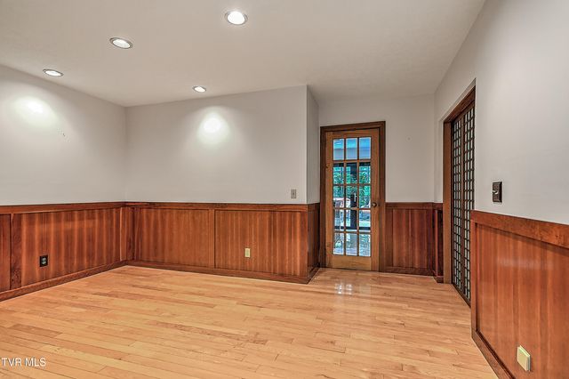 45 Grove Hill Road 45, Kingsport, TN 37660