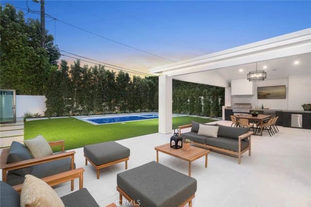 2501 Via Marina, Newport Beach, CA 92660