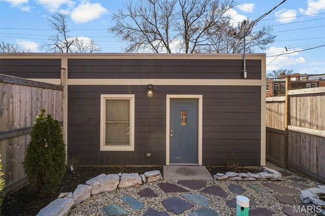 Address unavailable.