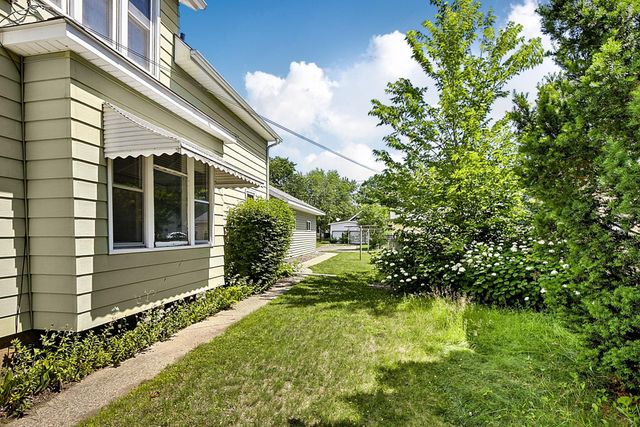 122 16th Avenue N, Saint Cloud, MN 56303
