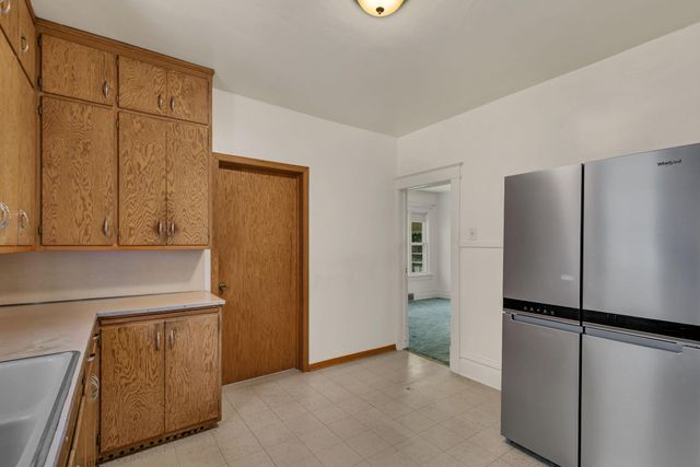 122 16th Avenue N, Saint Cloud, MN 56303