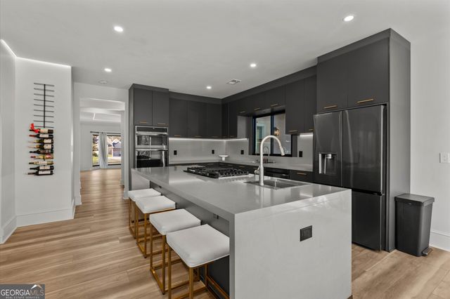 5425 Hoylake Court, Johns Creek, GA 30097