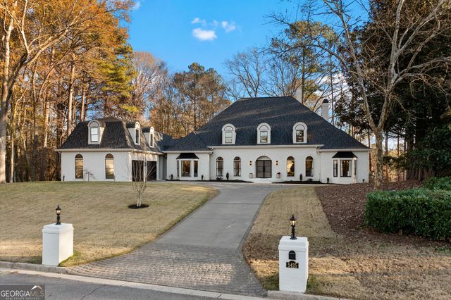 5425 Hoylake Court, Johns Creek, GA 30097