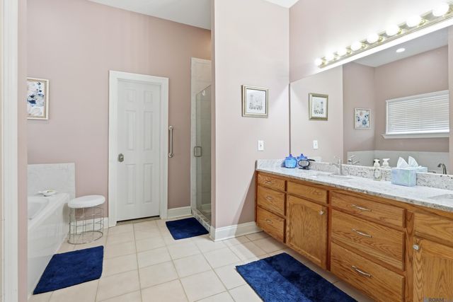 33876 Cypress Bluff Dr, Denham Springs, LA 70706