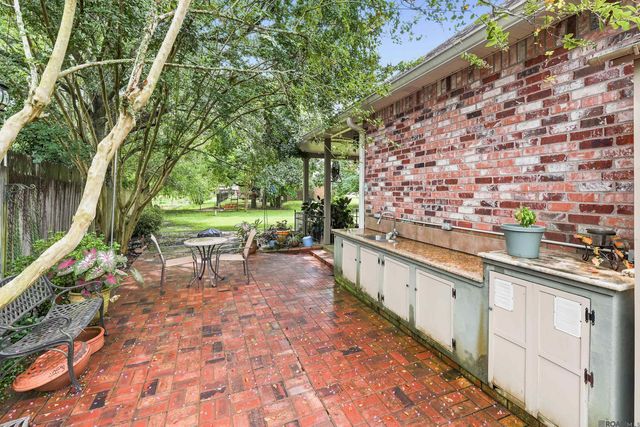 33876 Cypress Bluff Dr, Denham Springs, LA 70706
