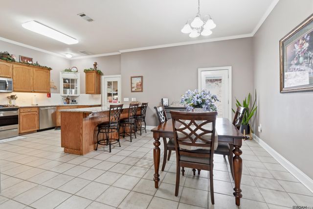 33876 Cypress Bluff Dr, Denham Springs, LA 70706