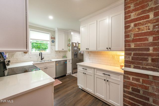 1416 Garden Drive, Kingsport, TN 37664