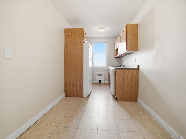 480 Riverdale Avenue 4U, Yonkers, NY 10705