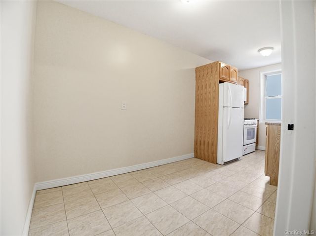 480 Riverdale Avenue 4U, Yonkers, NY 10705