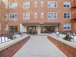 480 Riverdale Avenue 4U, Yonkers, NY 10705