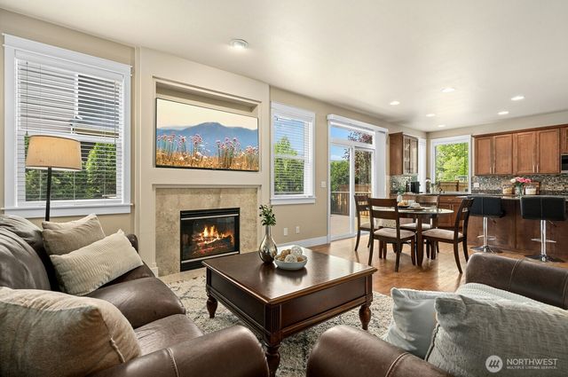 24237 229th Avenue SE, Maple Valley, WA 98038