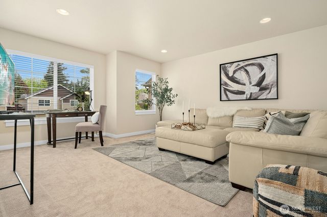 24237 229th Avenue SE, Maple Valley, WA 98038