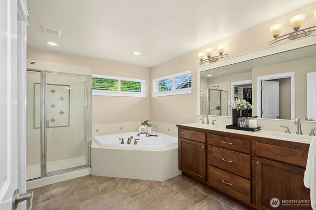 24237 229th Avenue SE, Maple Valley, WA 98038