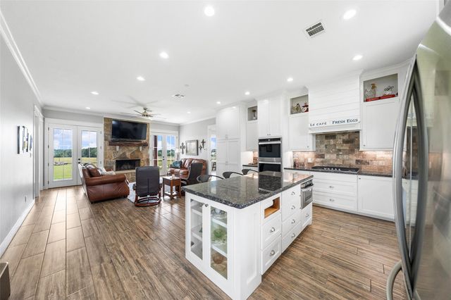 3785 County Road 405, Anderson, TX 77830