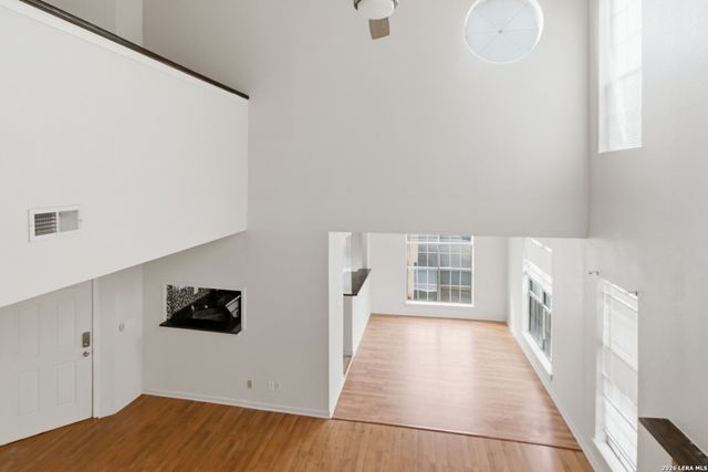 2255 Thousand Oaks Dr Apt 801, San Antonio, TX 78232