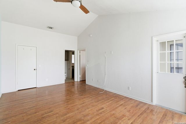 2255 Thousand Oaks Dr Apt 801, San Antonio, TX 78232