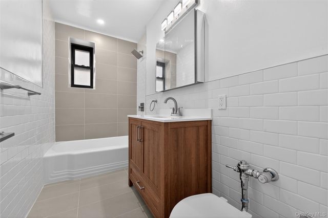 91-08 32nd Avenue E207, Jackson Heights, NY 11369