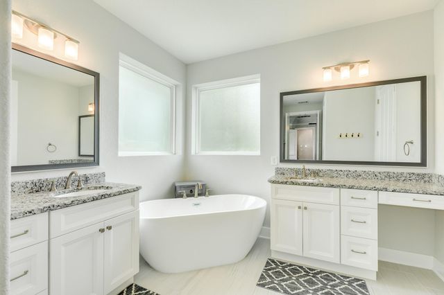 527 Lakeland Circle, Rosharon, TX 77583