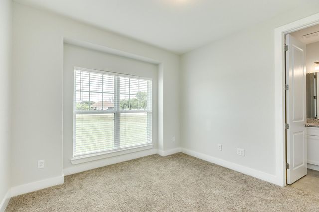 527 Lakeland Circle, Rosharon, TX 77583