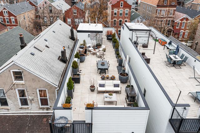 1738 W 17th Street 3, Chicago, IL 60608