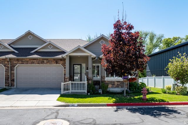 652 S CLEARWATER FALLS DR, Layton, UT 84041