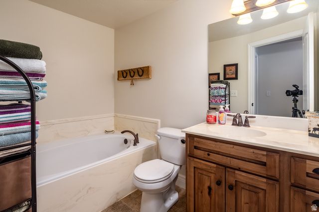652 S CLEARWATER FALLS DR, Layton, UT 84041