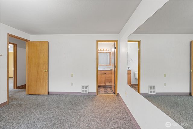 858 E Smith Road, Bellingham, WA 98226