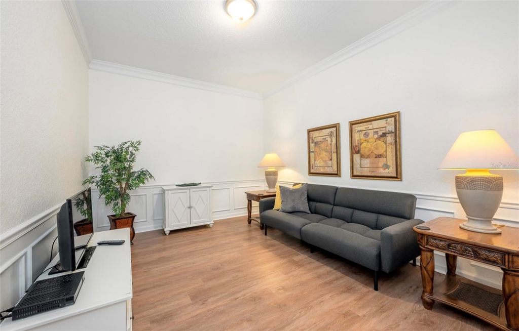 Image 18 of property listing at 5048 SHOREWAY LOOP 20404, Orlando, FL 32819