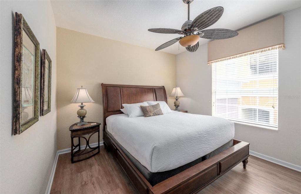 Image 21 of property listing at 5048 SHOREWAY LOOP 20404, Orlando, FL 32819