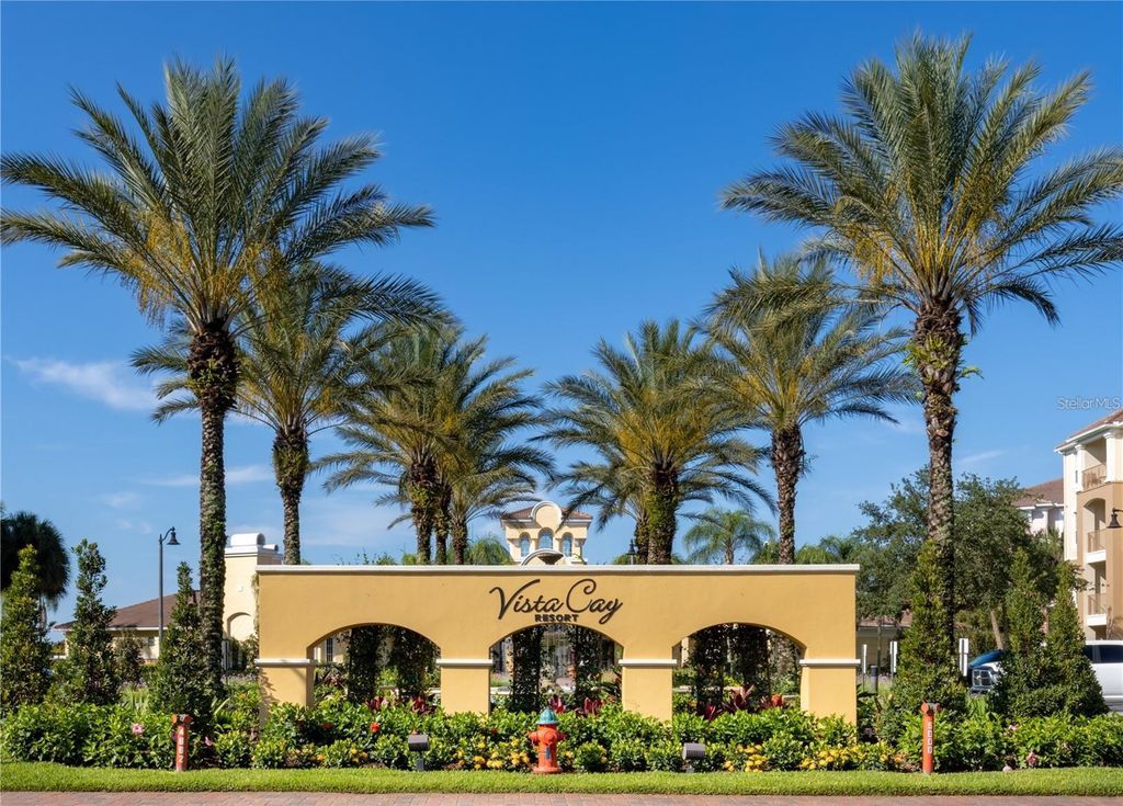 Image 5 of property listing at 5048 SHOREWAY LOOP 20404, Orlando, FL 32819