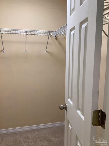 6408 Imperial Dr, Milton, FL 32570